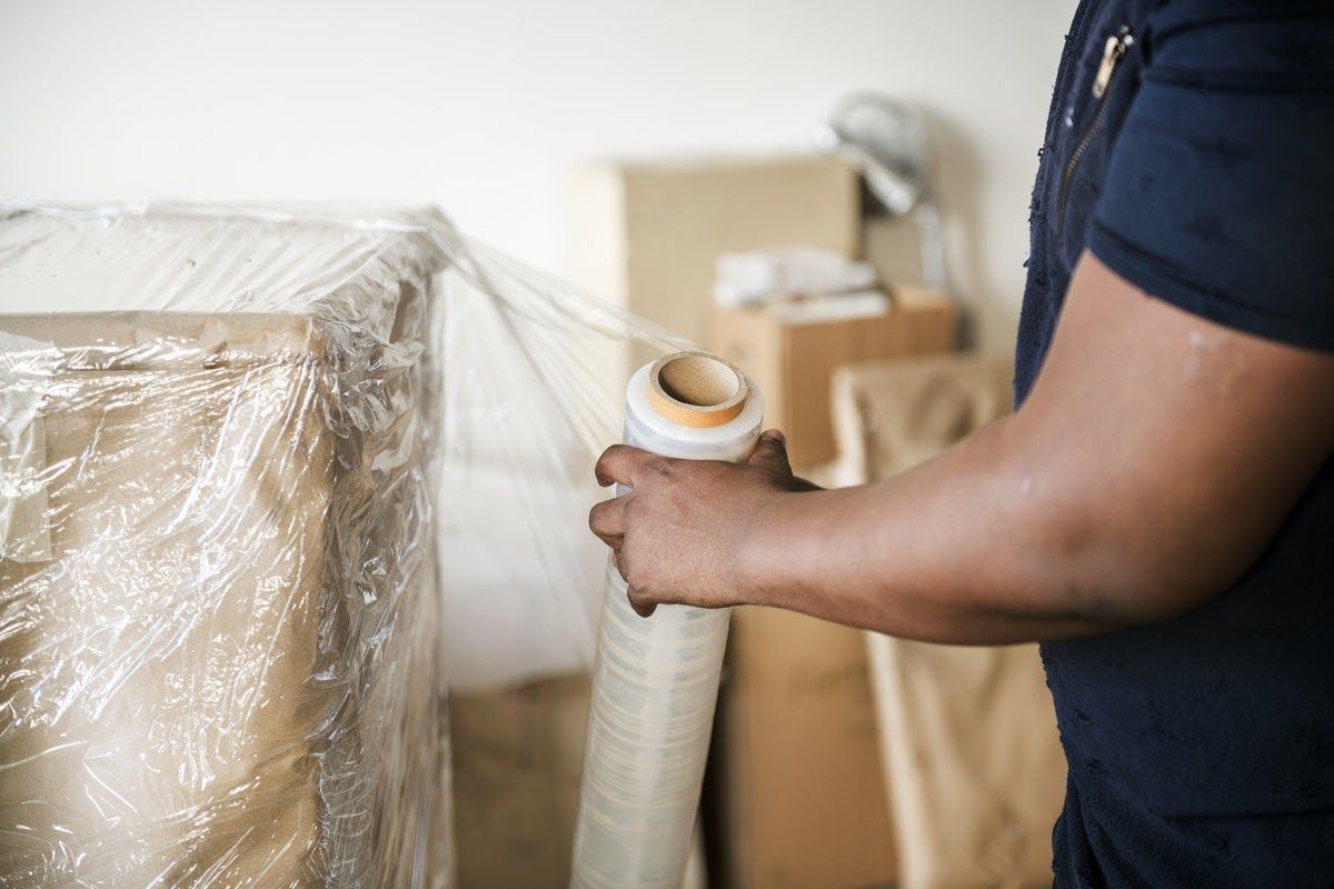 How to Hire Movers When You Have Expensive Furniture